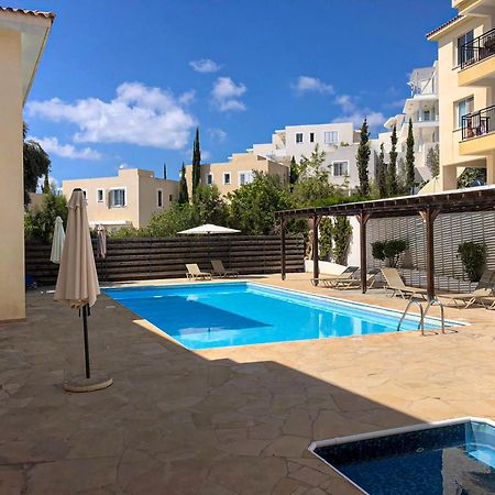 Eden Blue-Horizon 1B, Paphos, Sea View, Pool Apartman Konia Kültér fotó