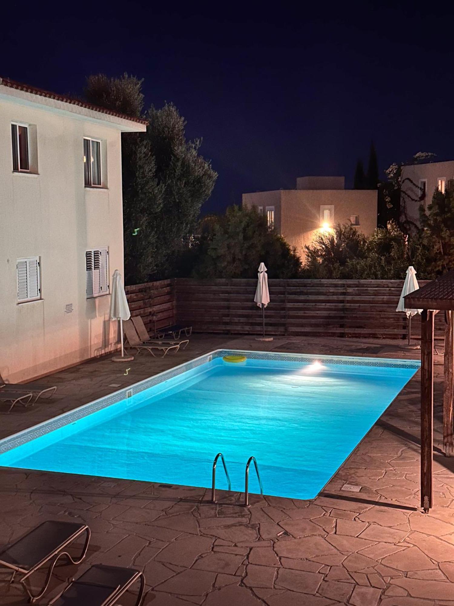 Eden Blue-Horizon 1B, Paphos, Sea View, Pool Apartman Konia Kültér fotó